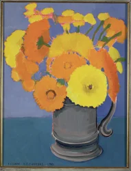 タンカードのオレンジ色の花